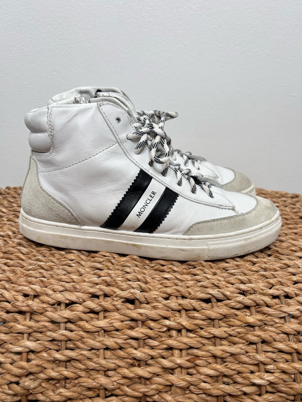 Moncler High Top Sneakers Sz EU 36